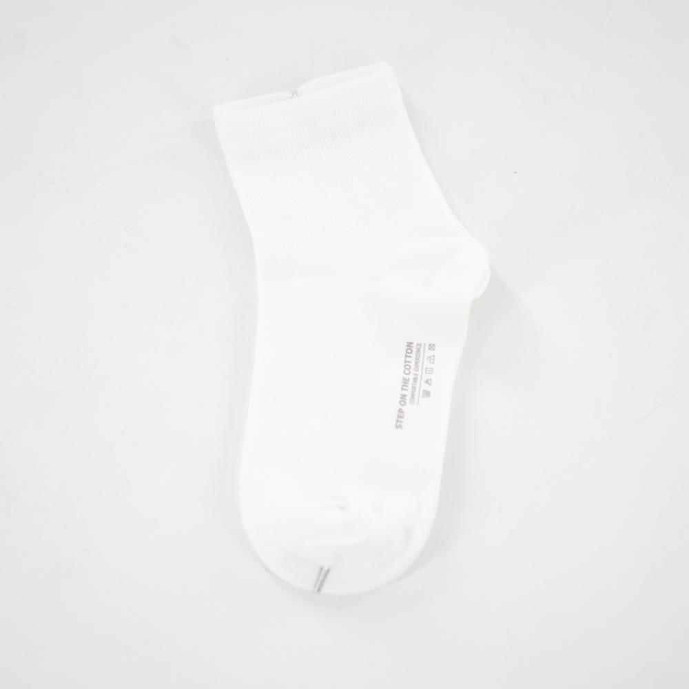 Calcetines casuales de tubo medio de algodón puro para hombre