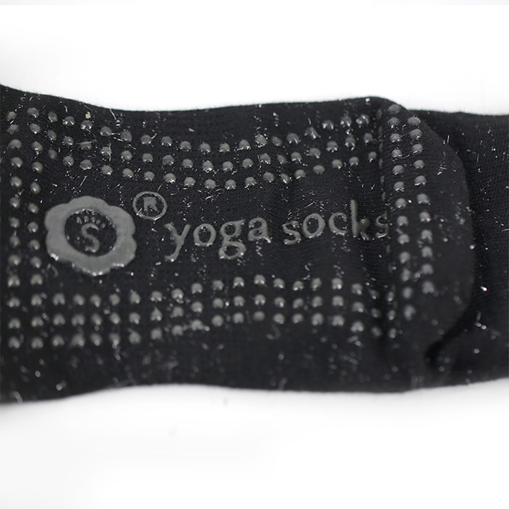 Calcetines de yoga de media punta de seda brillante